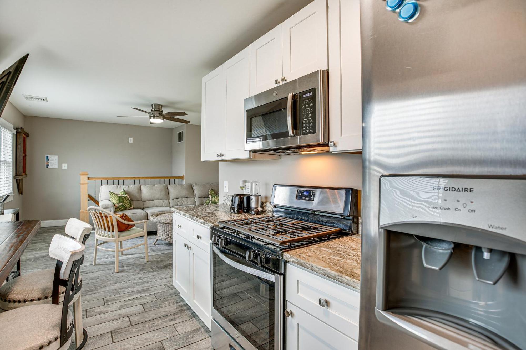 Bright Duplex Condo Walk To Brigantine Beach! Exterior photo