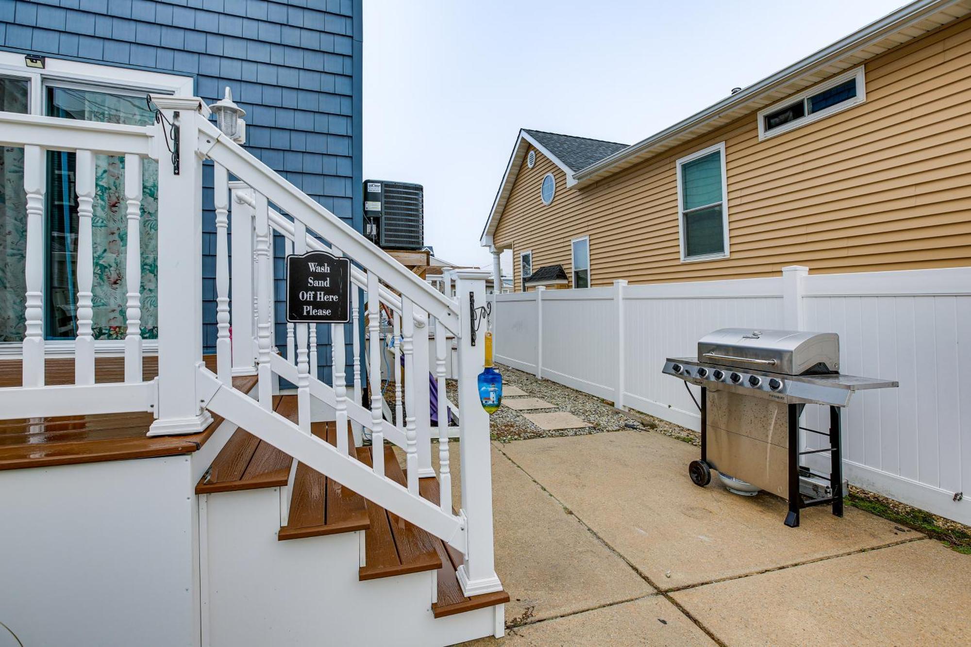 Bright Duplex Condo Walk To Brigantine Beach! Exterior photo
